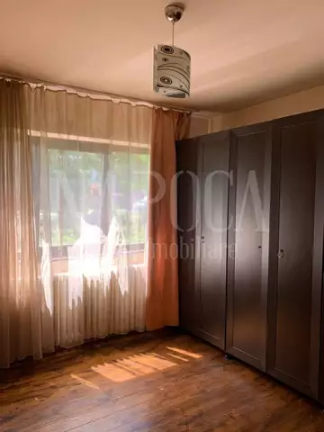 De vanzare apartament, 4 camere in Grigorescu
