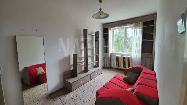 Se vinde apartament, 4 camere in Gheorgheni