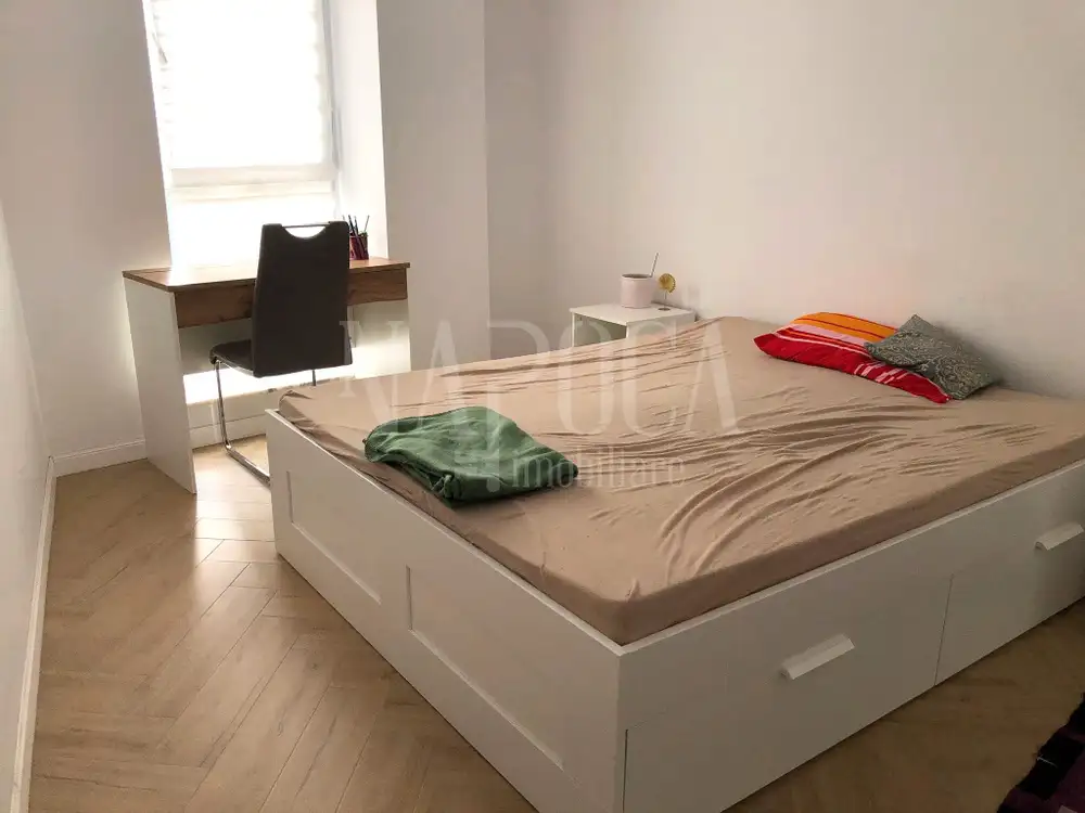 Se vinde apartament, 3 camere in Centru