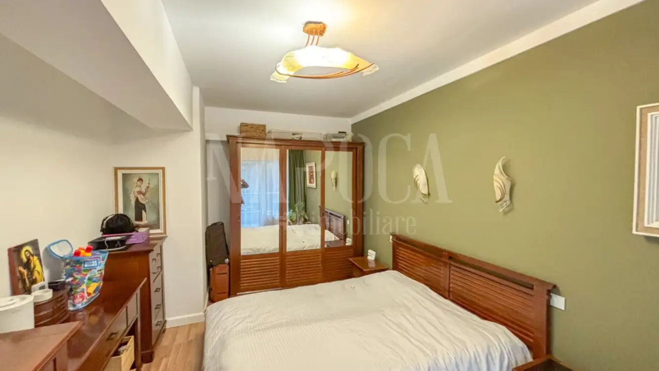 Se vinde apartament, 2 camere in Plopilor