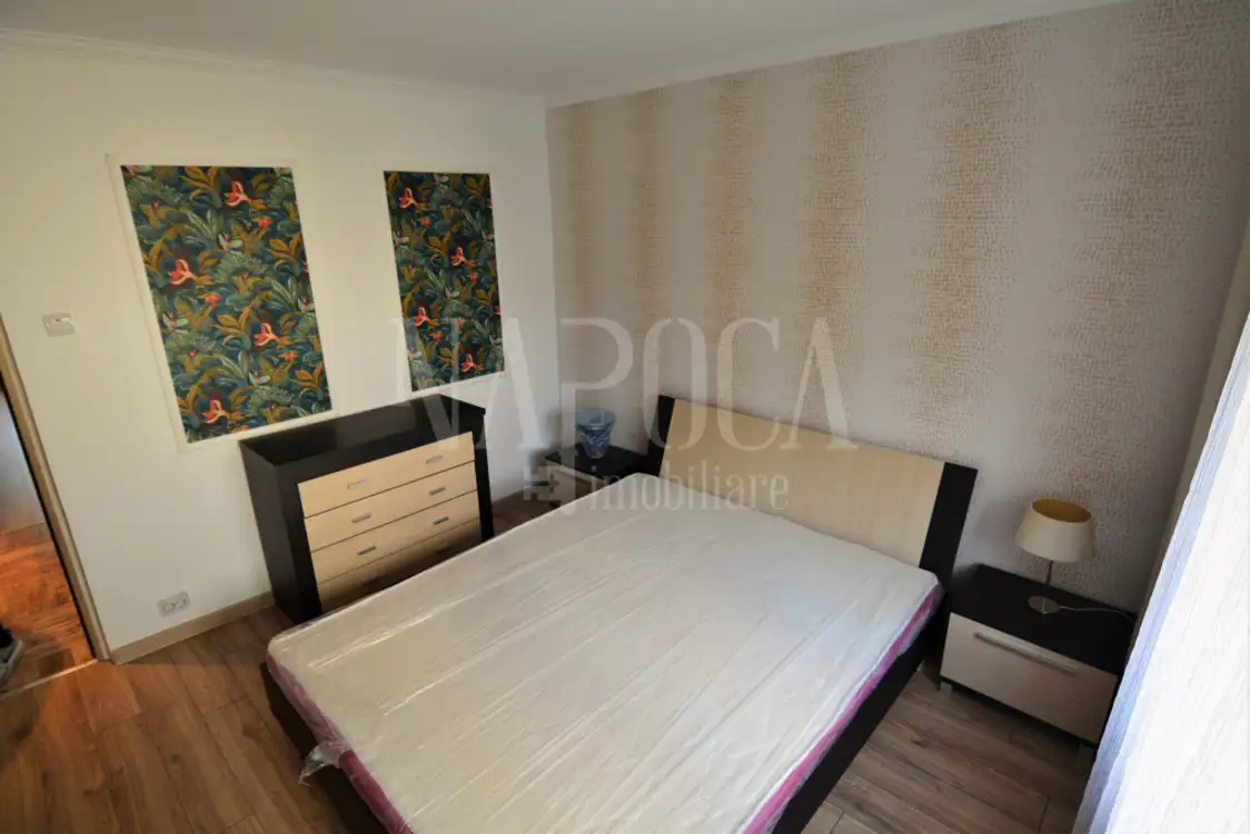 De vanzare apartament, 3 camere in Plopilor