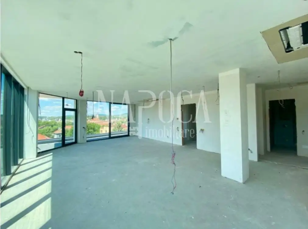 Se vinde apartament, 3 camere in Centru