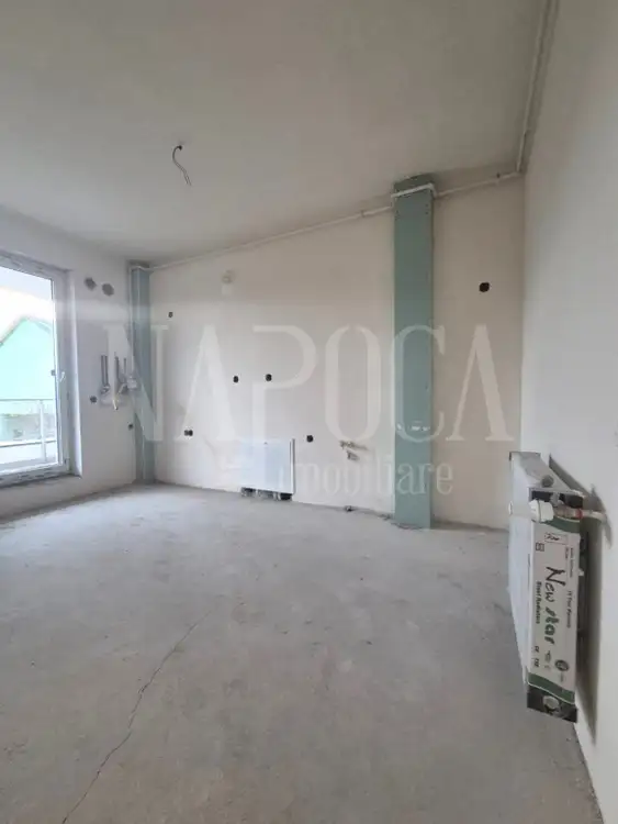 De vanzare apartament, 3 camere in Intre Lacuri