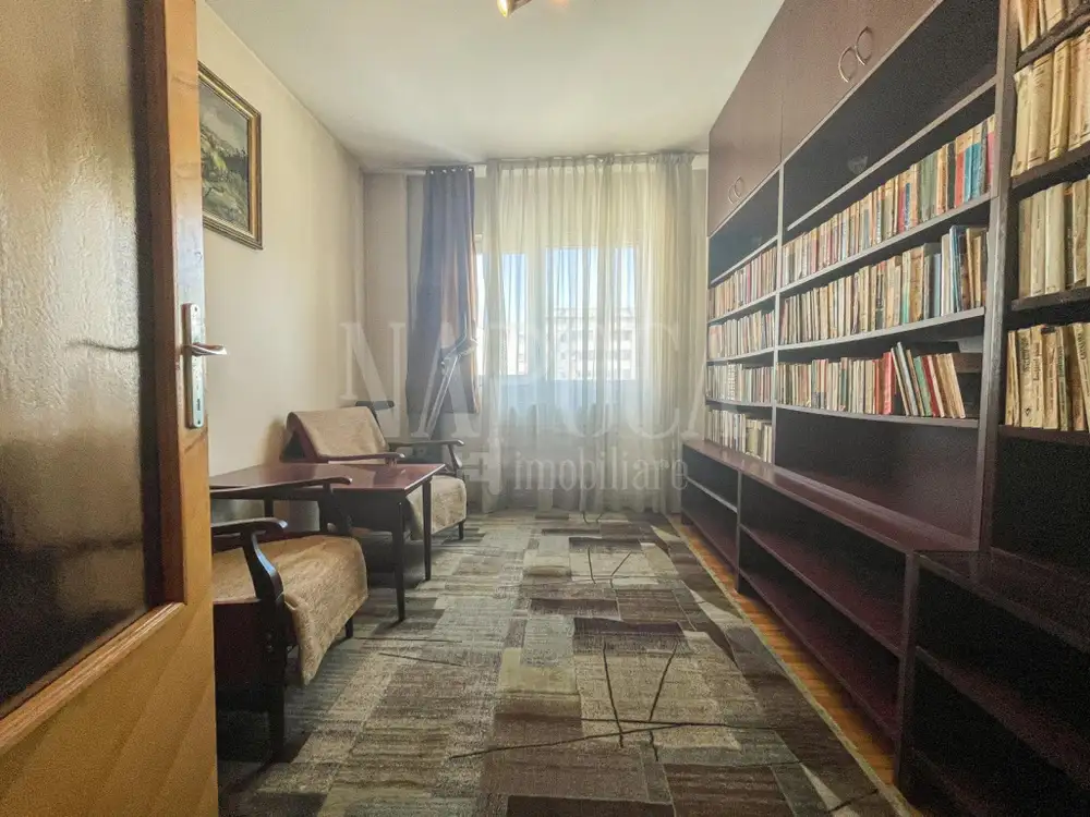 Se vinde apartament, 3 camere in Manastur