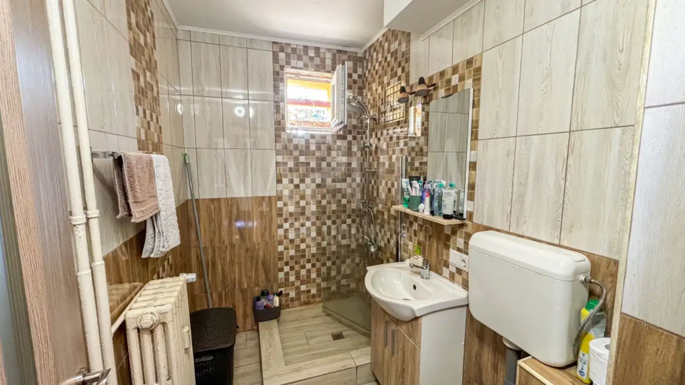 De vanzare apartament, 2 camere in Gheorgheni