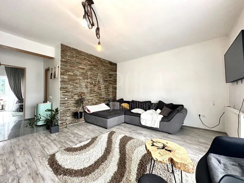 De vanzare apartament, 2 camere in Buna Ziua