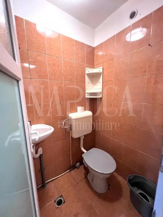 Vanzare apartament, o camera in Marasti