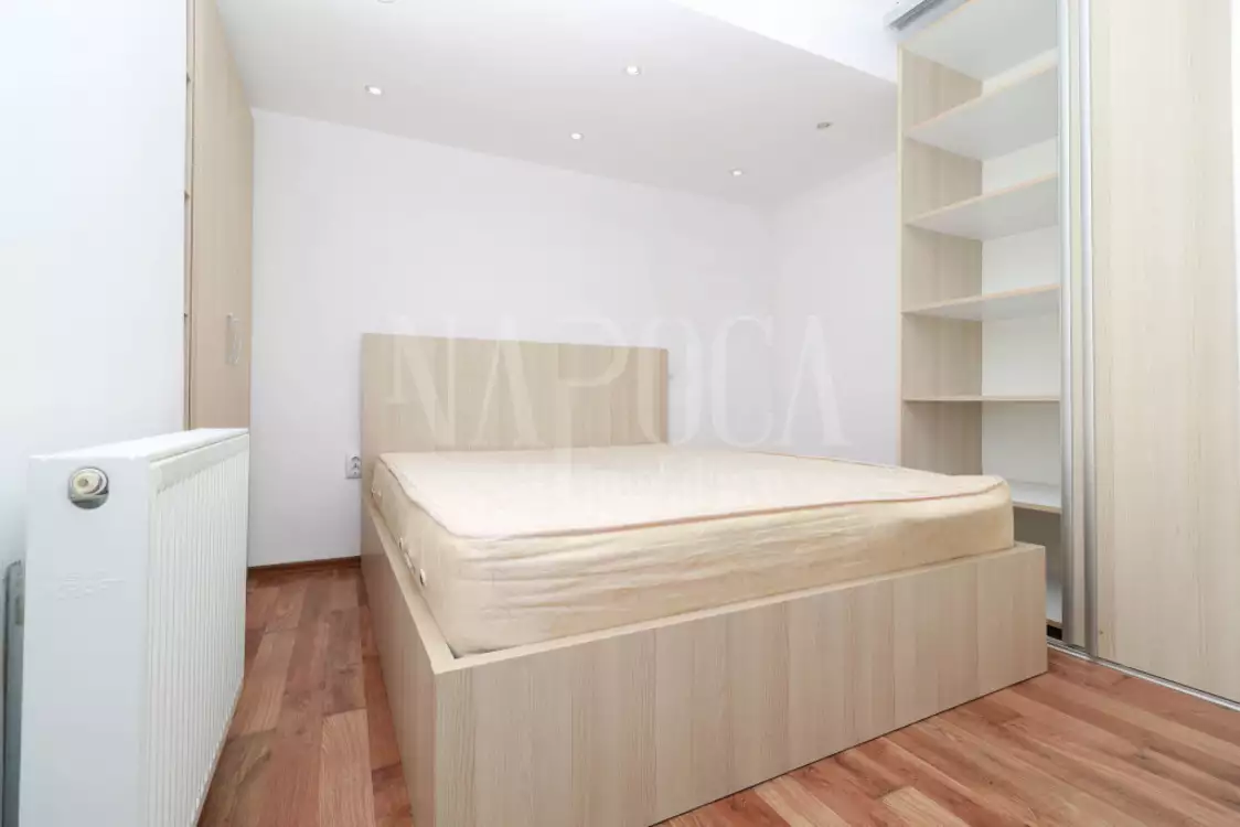 De vanzare apartament, 2 camere in Centru