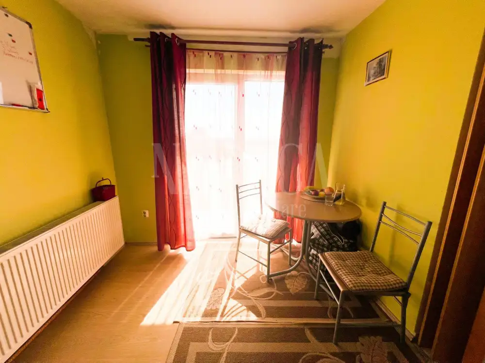 Vanzare apartament, o camera in Marasti