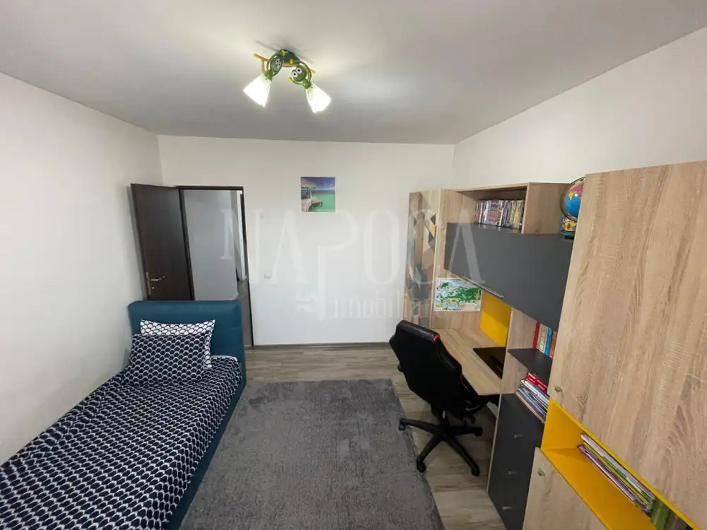 Se vinde apartament, 3 camere in Marasti