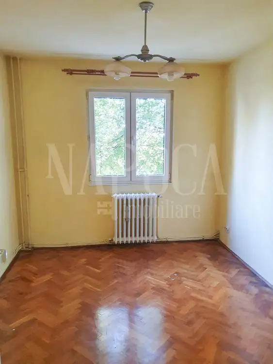 De vanzare apartament, 3 camere in Gheorgheni