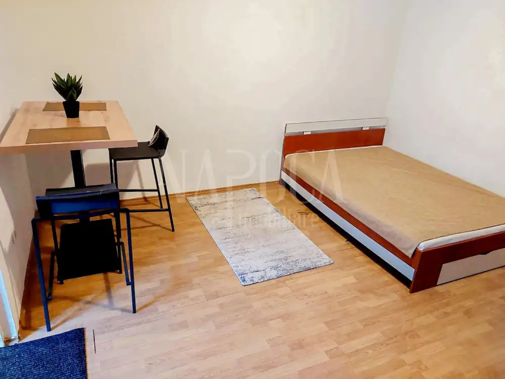 Vanzare apartament, o camera in Manastur