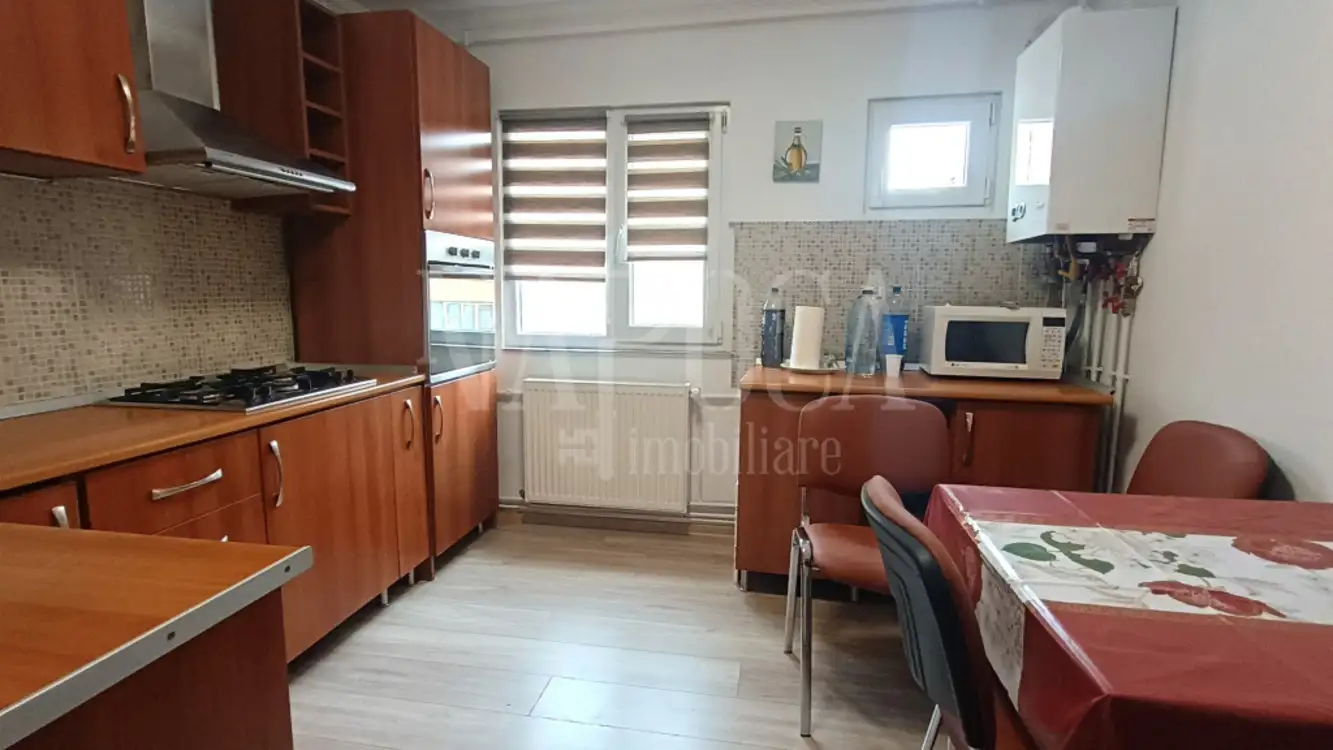 De vanzare apartament, 3 camere in Marasti