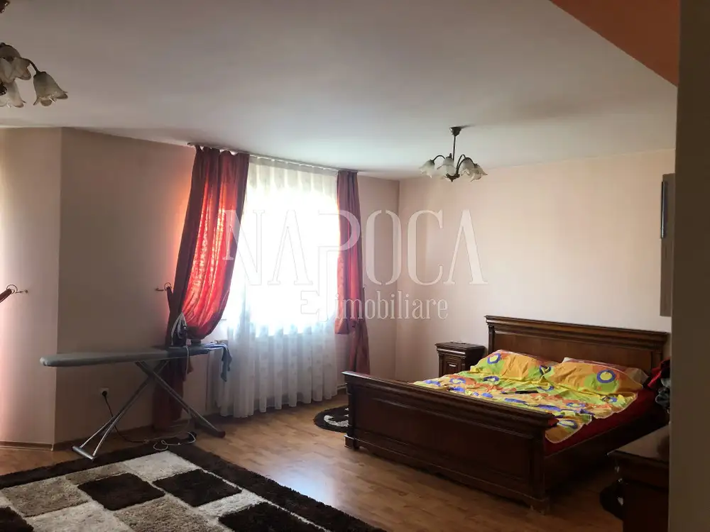 Se vinde casa, 5 camere in Manastur