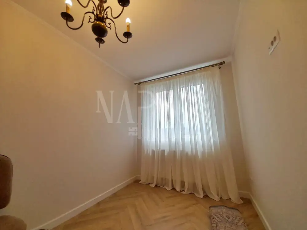 Vanzare apartament, 3 camere in Grigorescu