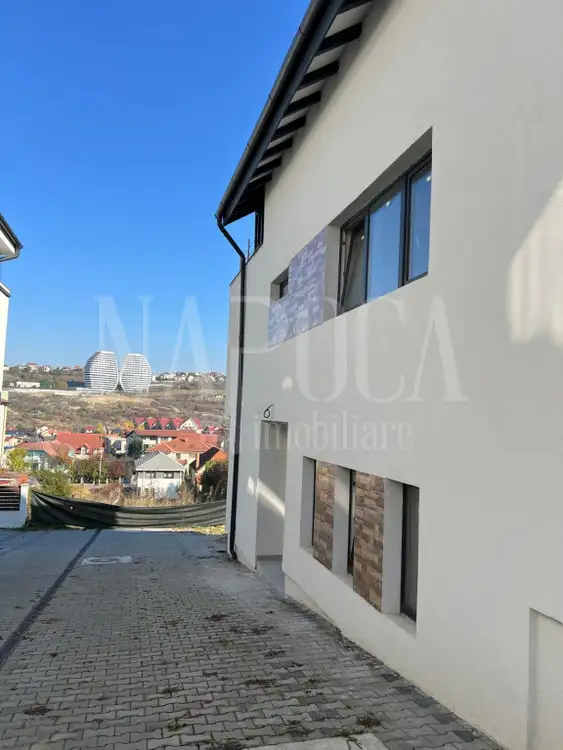 Vanzare casa, 5 camere in Manastur