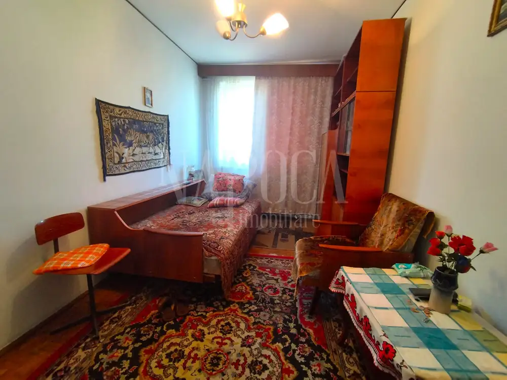 De vanzare apartament, 3 camere in Gheorgheni