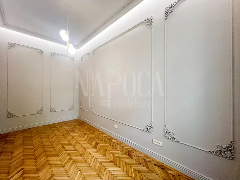 Se vinde apartament, 4 camere in Centru