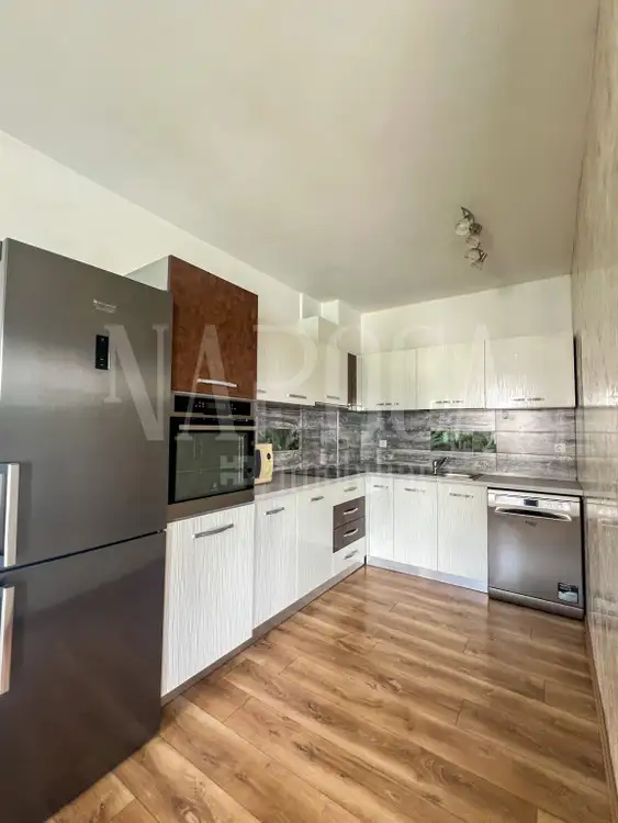 Vanzare apartament, 3 camere in Marasti