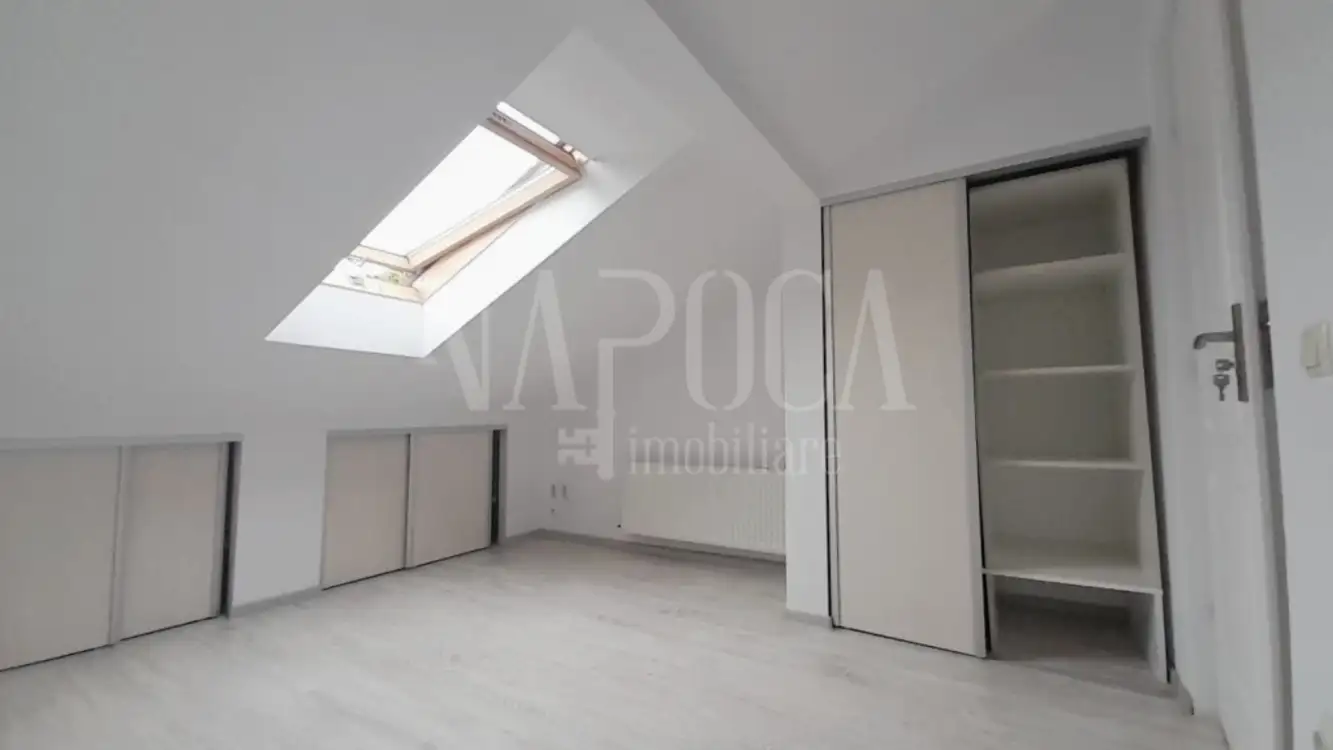 De vanzare apartament, 4 camere in Manastur