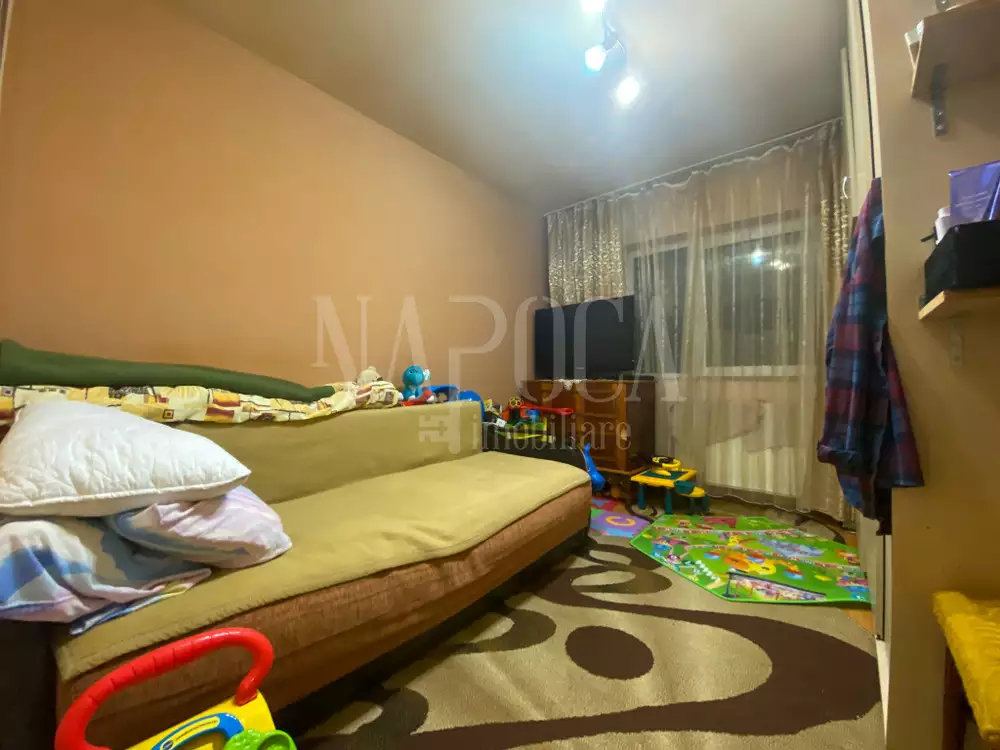 Vanzare apartament, 3 camere in Marasti