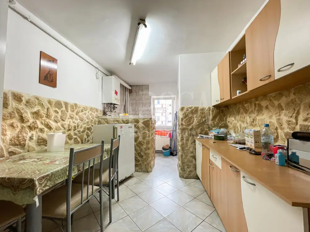 Se vinde apartament, 2 camere in Manastur