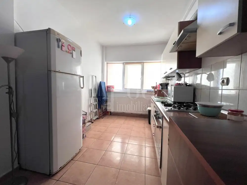 Se vinde apartament, 2 camere in Zorilor