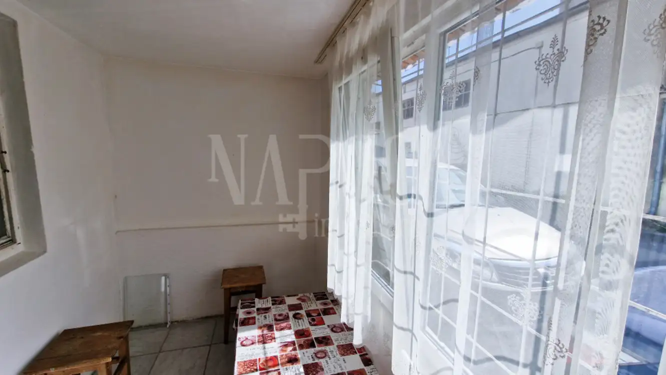 De vanzare apartament, o camera in Marasti