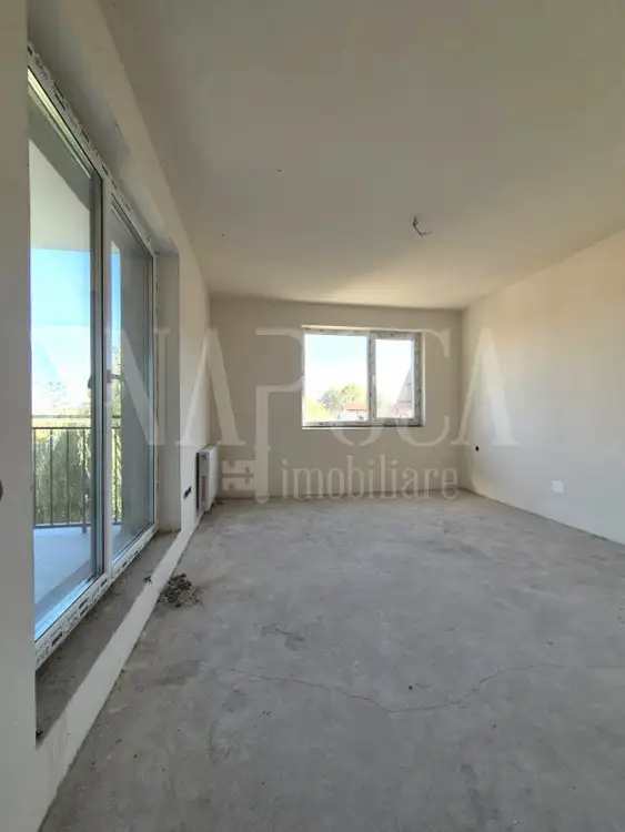 De vanzare apartament, 3 camere in Intre Lacuri