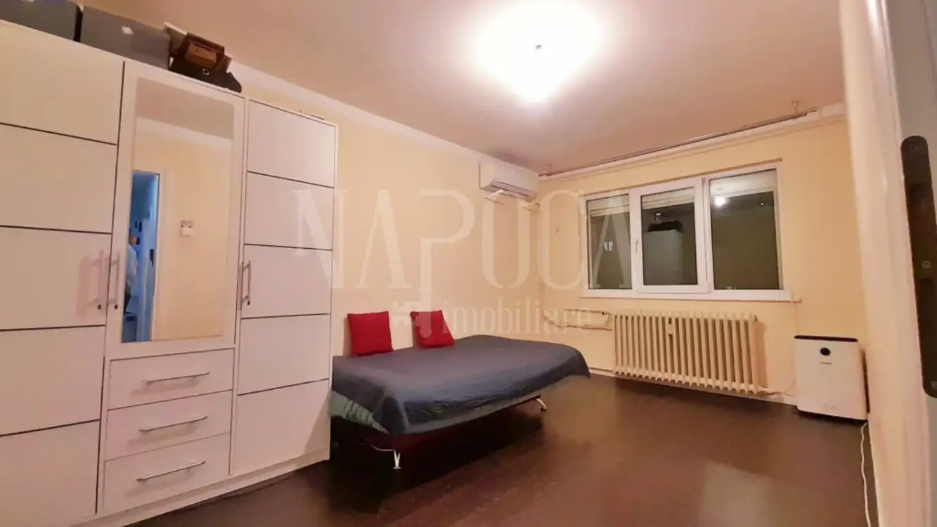 Vanzare apartament, 3 camere in Manastur