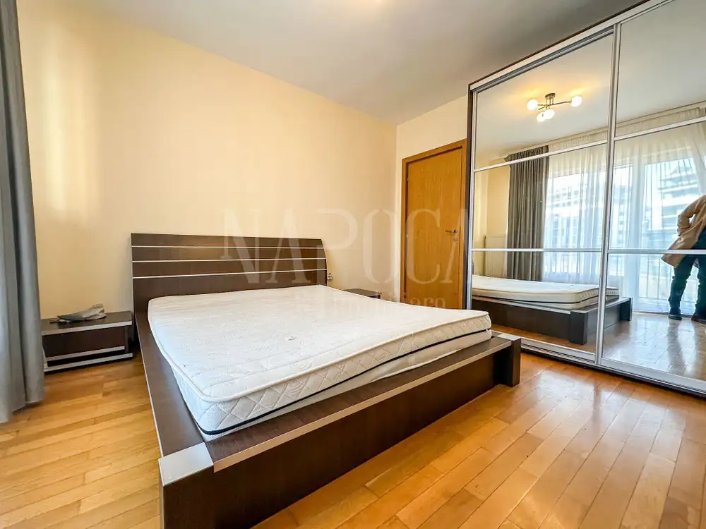 De vanzare apartament, 4 camere in Buna Ziua