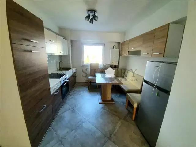 Apartament 3 camere decomandate, etaj 2, parcare, Gheorgheni- Cipariu