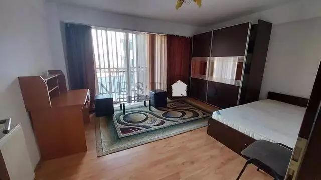Apartament spatios cu o camera, Semicentral, zona Mihai Viteazul