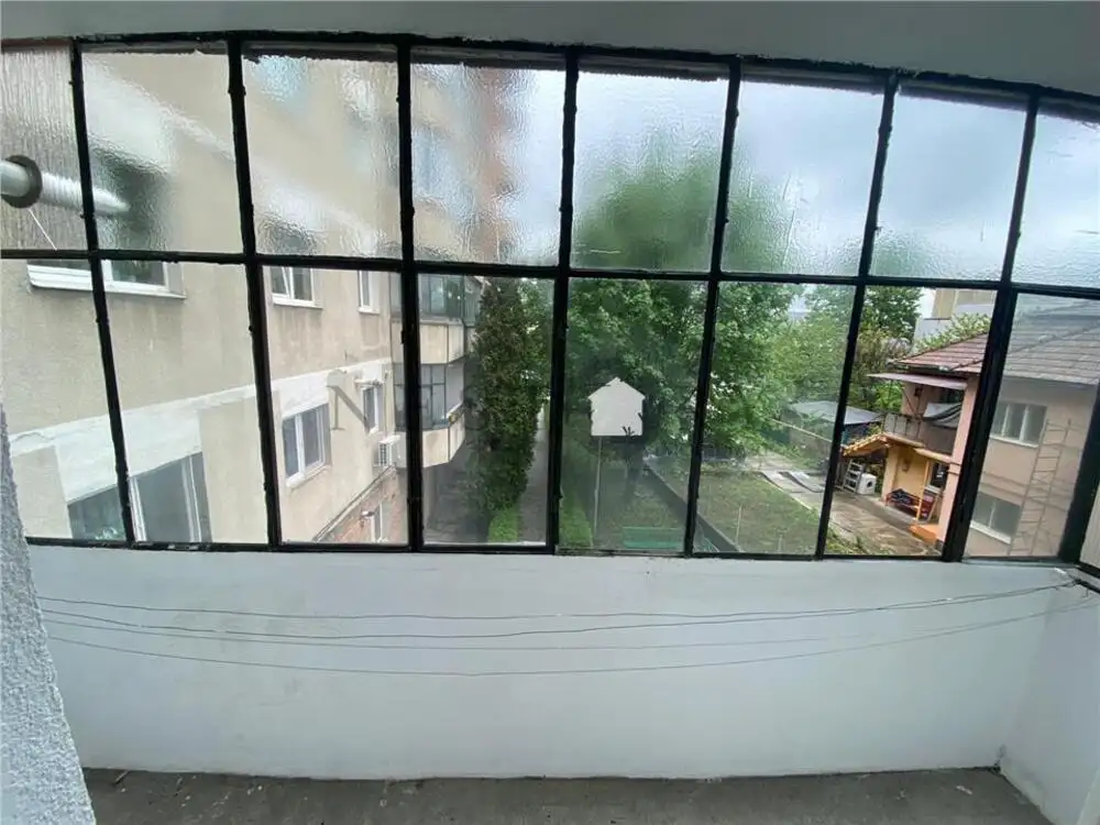 Apartament 4 camere, Marasti, zona Aurel Vlaicu