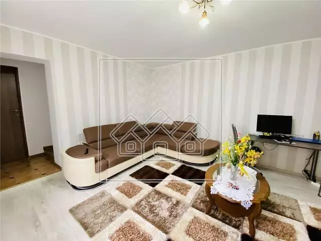 Apartament de vanzare in Sibiu - La casa - 3 camere - 90 mp utili