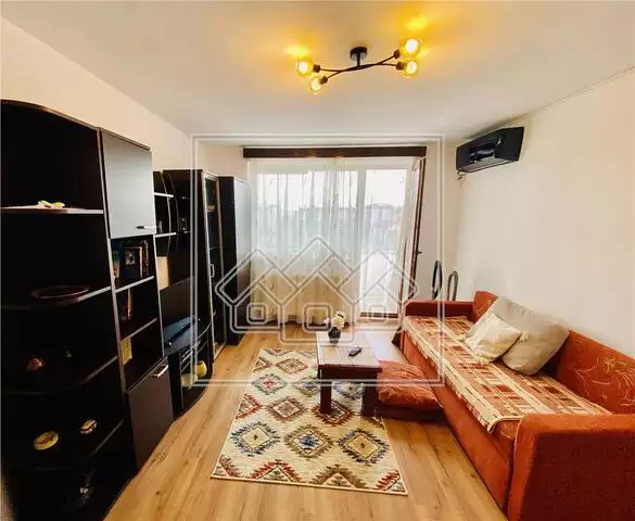 Apartament de vanzare in Sibiu -2 camere cu balcon - Hipodrom II