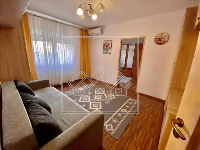 Apartament de vanzare in Sibiu-2 camere-2/5-Zona Cedonia