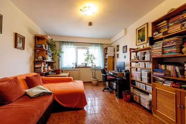 Apartament spatios decomandat 3 camere Alfa