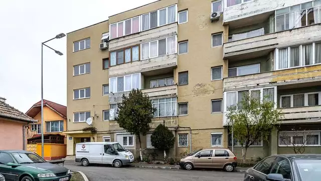 Apartament cu o cameră în zona Aurel Vlaicu