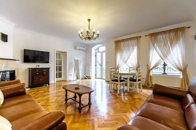 Apartament elegant cu 3 camere, Piața Avram Iancu