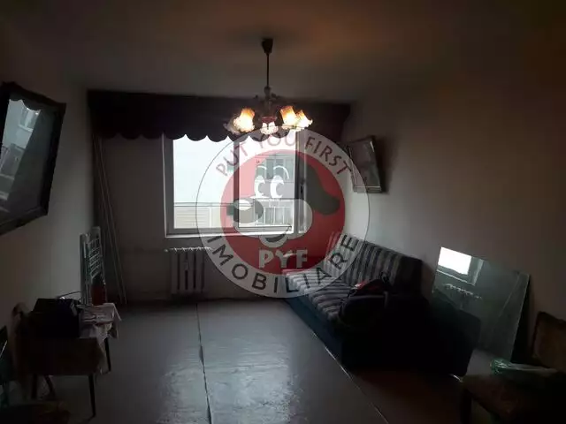 Apartament 3 Camere, de renovat, Veteranilor, Militari