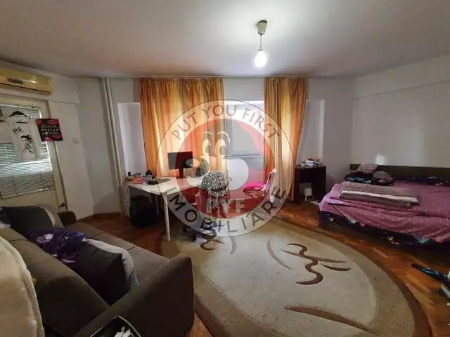 Apartament cu 3 camere, Titulescu, 82mp
