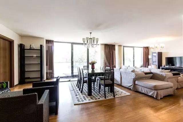 Inchiriere apartament 4 camere |  Hotel Triumf | Kiseleff