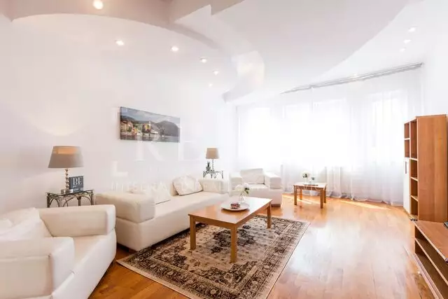 Inchiriere apartament 4 camere ( 2 dormitoare) in vila | Fabulos | Kiseleff