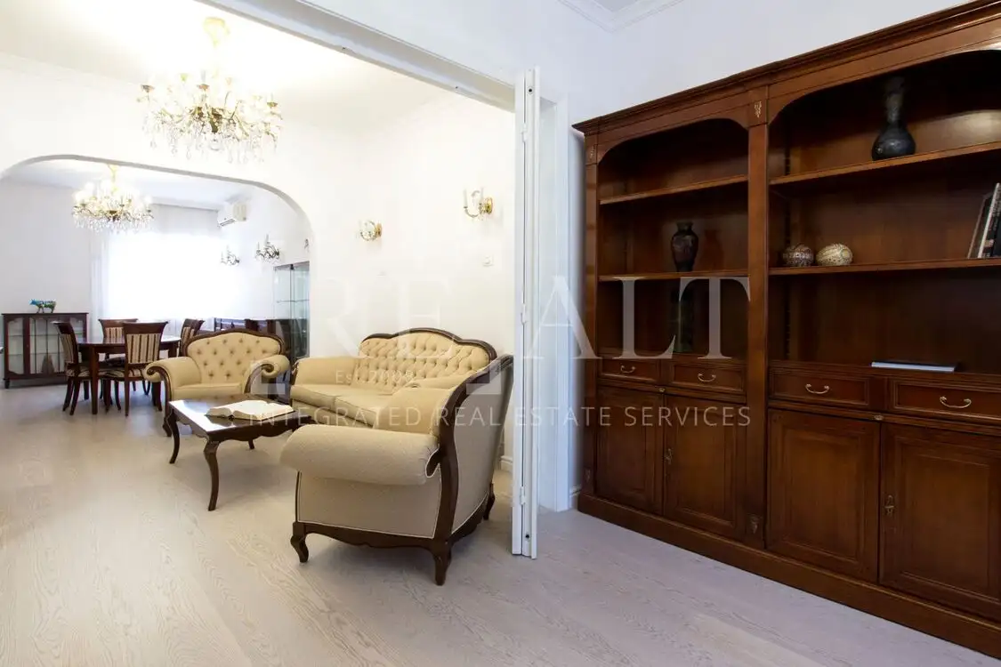 Inchiriere apartament 4 camere (2 dormitoare) | In vila, Premium | Kiseleff