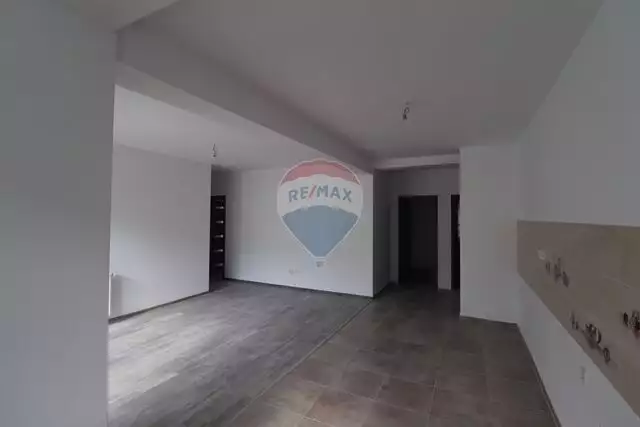 COMISION 0% Apartament cu 3 camere de vânzare în Selimbar