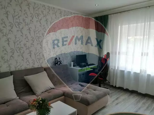 COMISION 0% Apartament 3 camere Casa + Curte - Piata Cluj