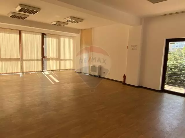 Apartament 160 mp /curte/pod/garaj/Marasti