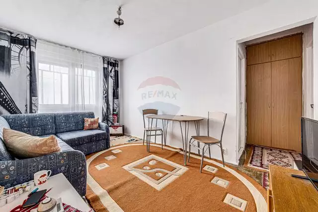 Apartament cu 3 camere în zona Aradul Nou