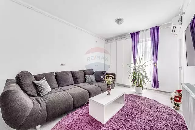 Apartament nou cu 3 camere de vânzare în zona Aurel Vlaicu